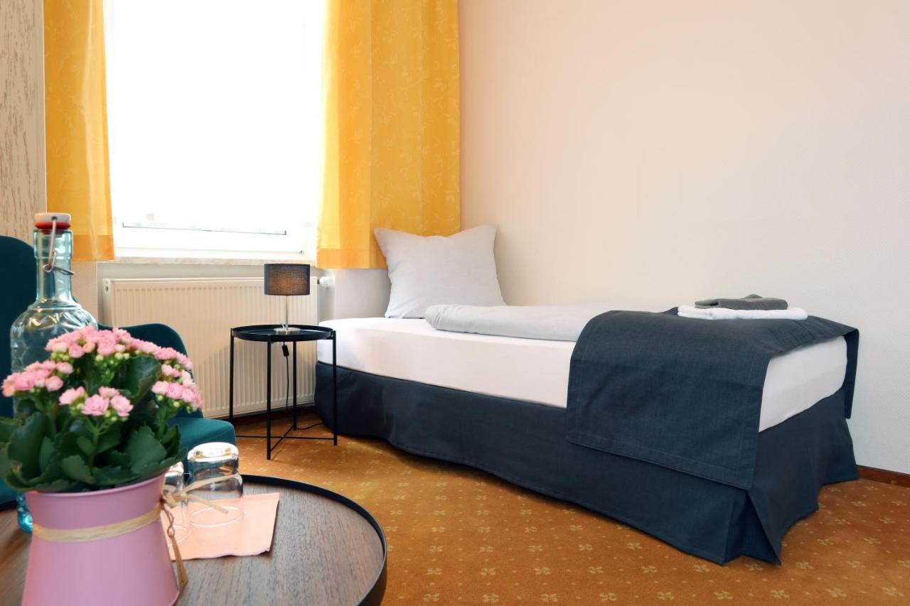Hotel Saechsischer Hof Pirna Extérieur photo
